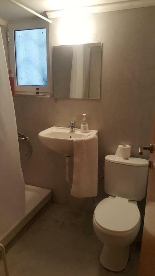 Apartment By Sepolia Metro-Ησυχη Γκαρσονιερα Κοντα Στο Μετρό Athènes Extérieur photo