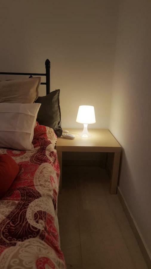 Apartment By Sepolia Metro-Ησυχη Γκαρσονιερα Κοντα Στο Μετρό Athènes Extérieur photo